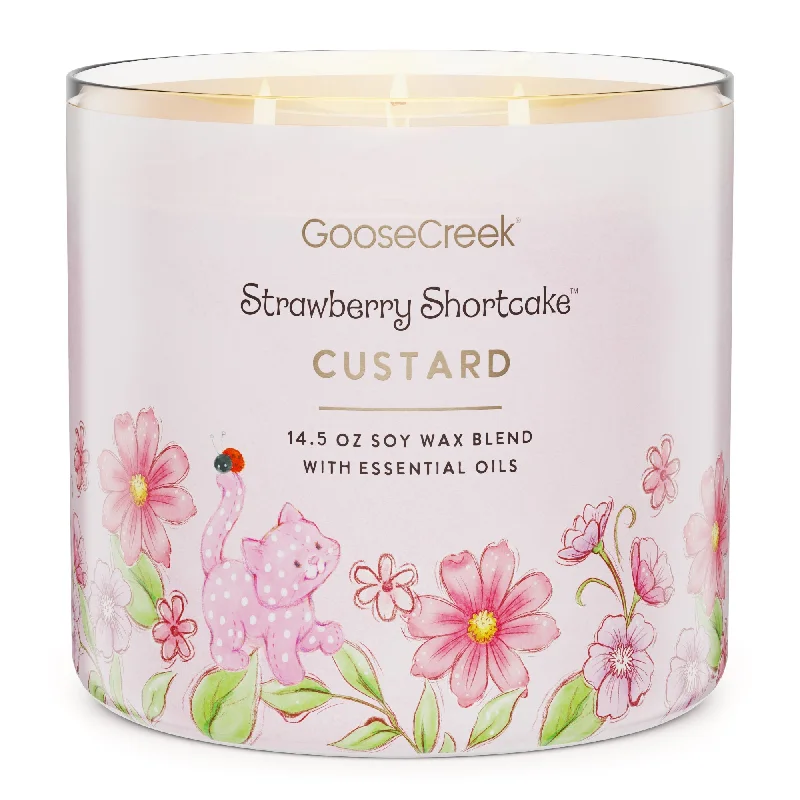 Christmas gift candles with cinnamon and clove scent-Custard 3-Wick Strawberry Shortcake Candle