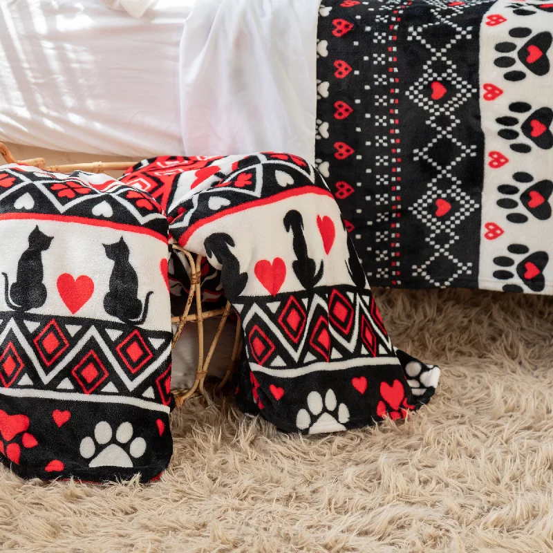 Blanket series with animal prints for cozy vibes-Super Cozy™ Hearts & Paws Fleece Blanket