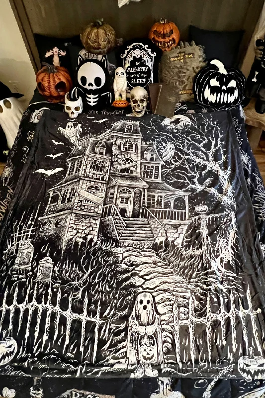 Blanket series with large sizes for comfort-Haunted Mansion Throw Blanket