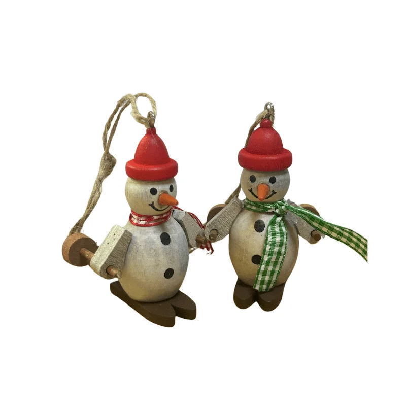 Christmas Decoration for porch charm-Set of 2 Wooden Skiing Snowmen Christmas Tree Decorations